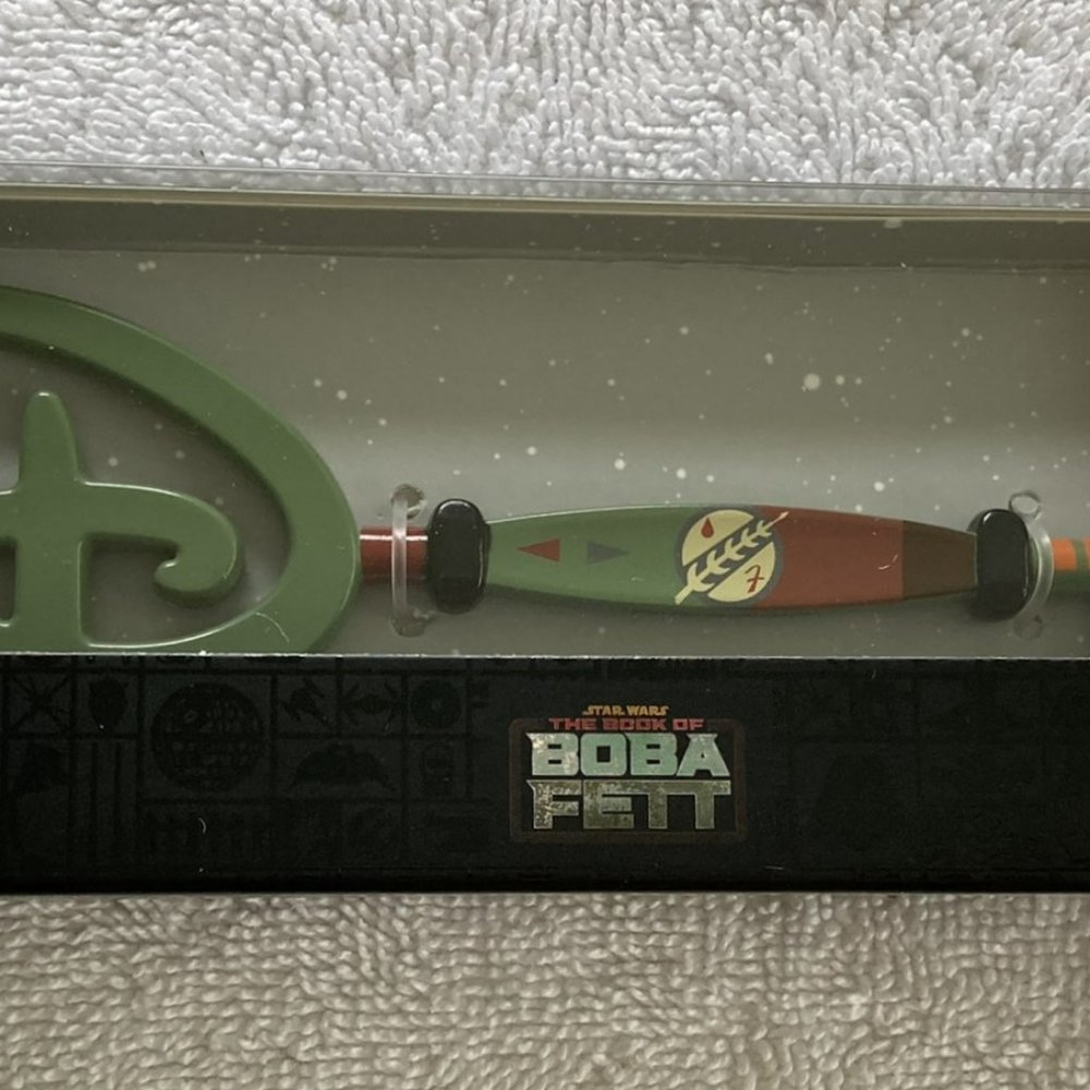 Disney Store Star Wars Book Of Boba Fett Limited Release Key In Box New!